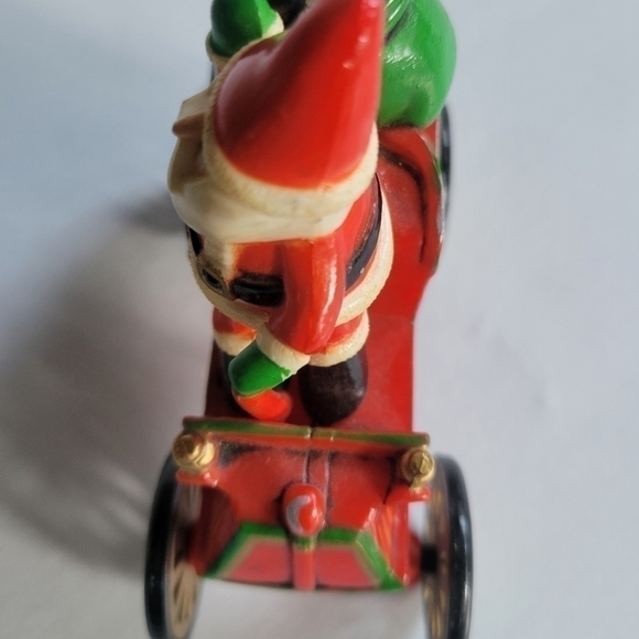 Hallmark RARE vintage ornament, here comes santa 1979, pre-owned - Picture 8 of 11